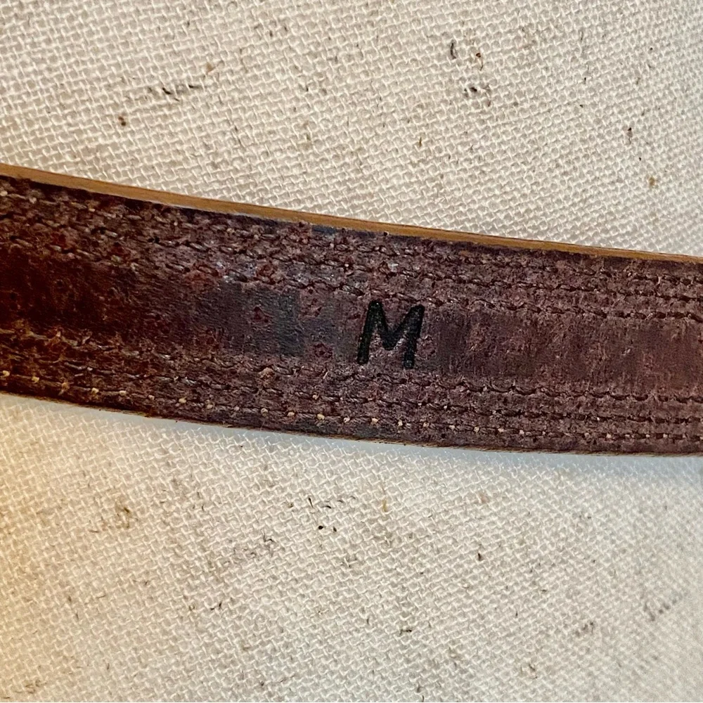 Carlisle Leather Belt Size Medium - Picture 6 of 6